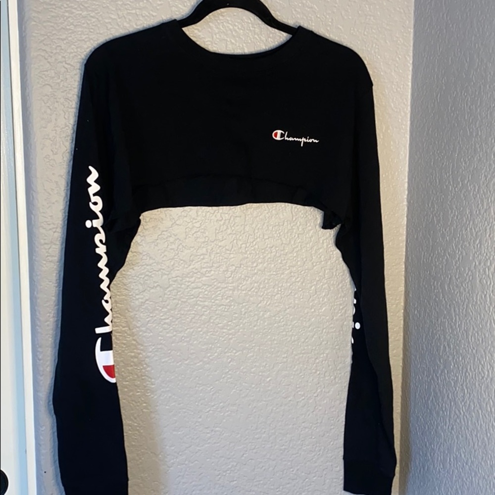 Brand New champion super cropped sweatshirt